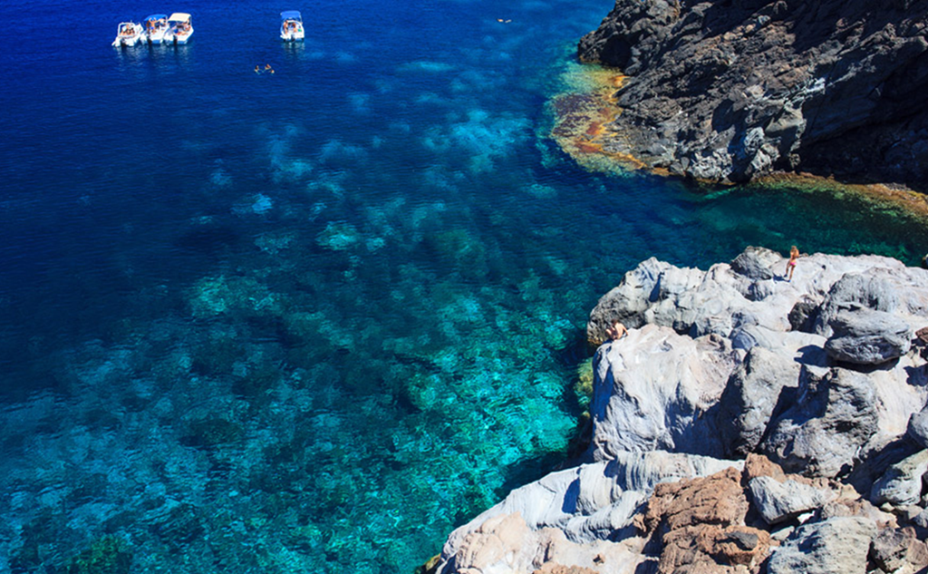 https://www.nitrodiviaggi.it/media/14559/parallasse_pantelleria.png