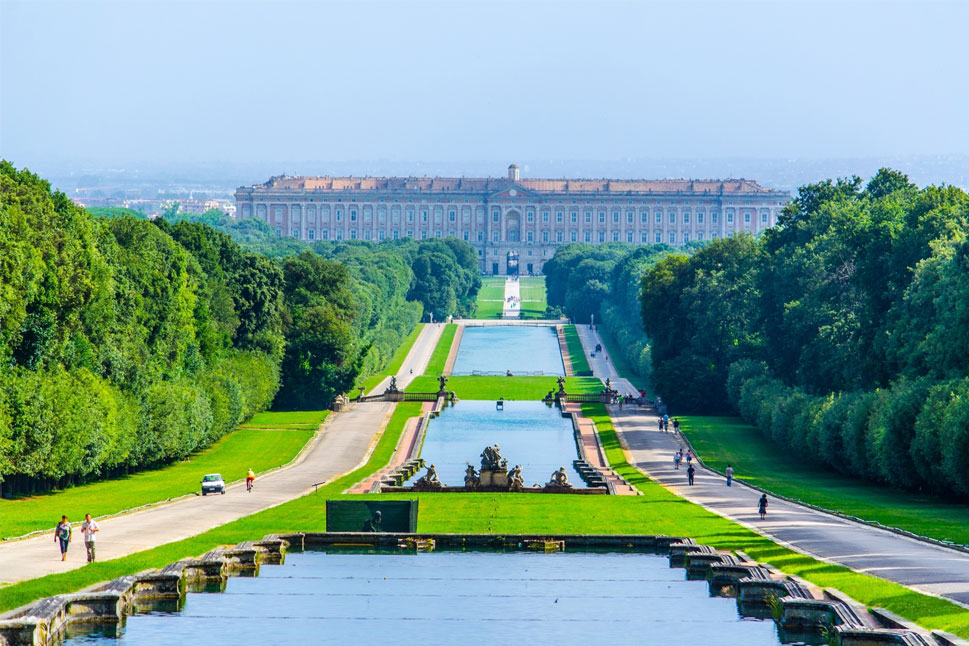 reggia-di-caserta-e-casertavecchia.jpg